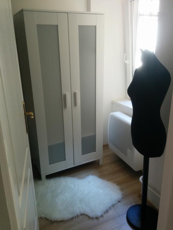 Romeo'S Apartment Budapest Room photo